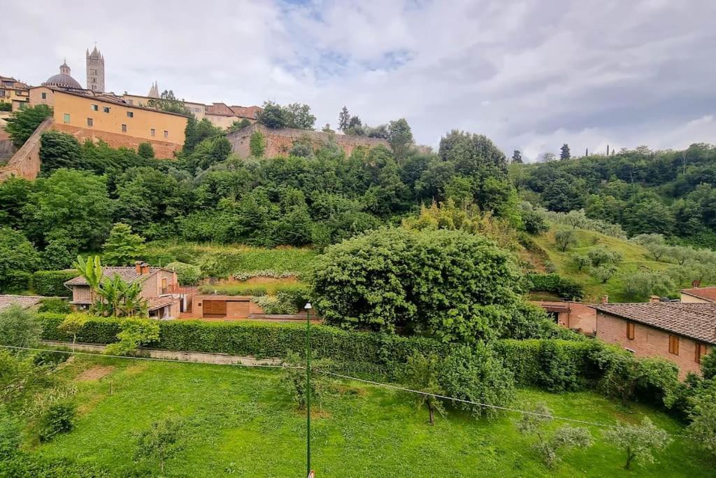 Casa Duccio Alle Mura Della Citta Σιένα Εξωτερικό φωτογραφία